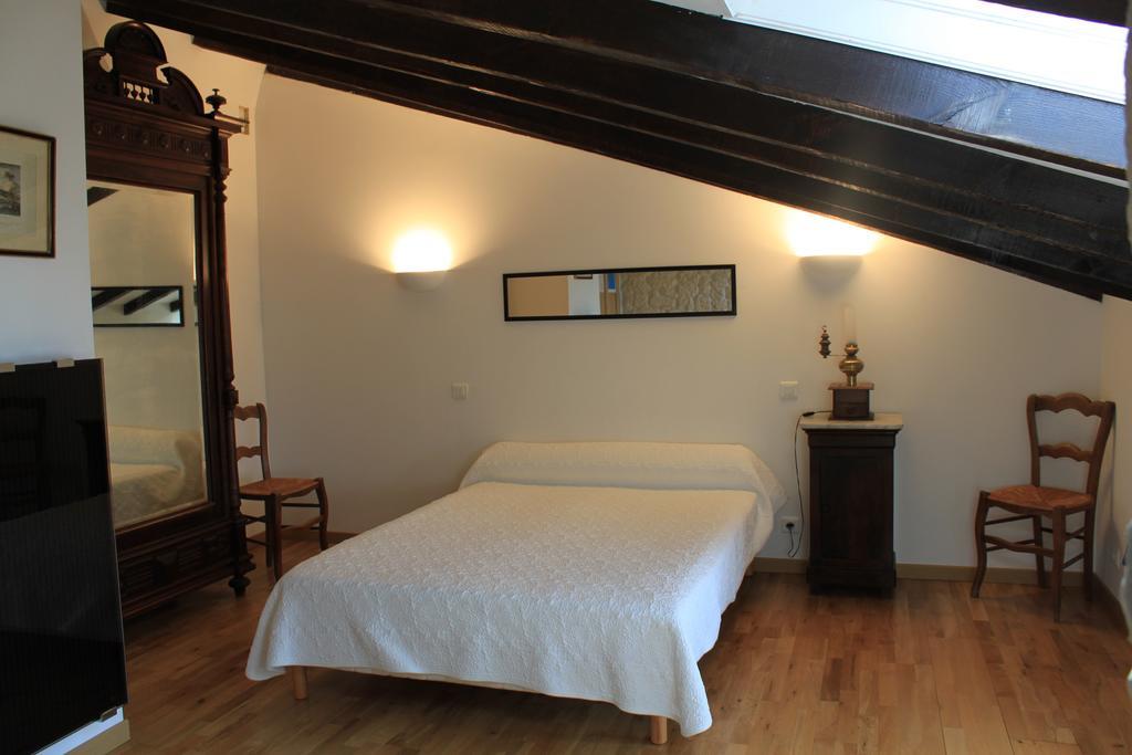 A Spelunca Hotel Speloncato  Room photo